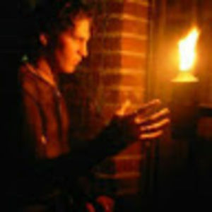 Meet your Posher, Lee